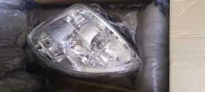 Far partea stânga Iveco  - imagine 6