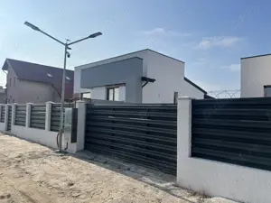Comuna Berceni Vila  P+1E+Pod  si curte 240 m2 - imagine 4