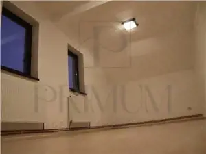 Casa 5 camere - curte mare - imagine 2 Casa 5 camere - curte mare - imagine 2