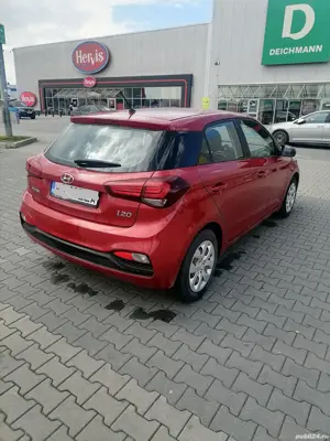 Vând auto hyundai i20, an fabricatie 2018. - imagine 10