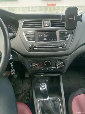 Vând auto hyundai i20, an fabricatie 2018. - imagine 6