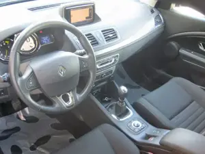  Renault Megane 1.2 TCe 115 CP 2014 Limited,Facelift,Navigatie,Touchscreen,Bluetooth,PDC,Jante 16".  - imagine 8