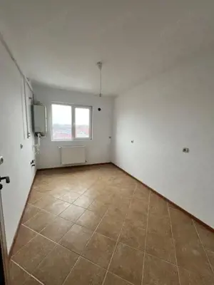 Apartament 2 camere, 67 mp,  zona Radauti - imagine 4