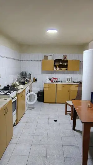Casa Interbelică de Vânzare în Predeal - imagine 13