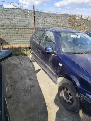 dezmembrez w polo an 2001 14 benzina automata - imagine 4