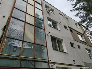 Vand apartament 2 camere