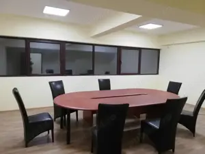 vanzare Masa de consiliu 10   12 persoane