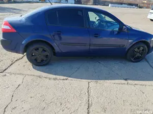 Vând Renault Megan 2 1.5Dci - imagine 2 Vând Renault Megan 2 1.5Dci - imagine 2