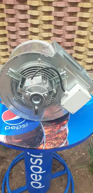 Vând motor hotă profesională nouă - imagine 3