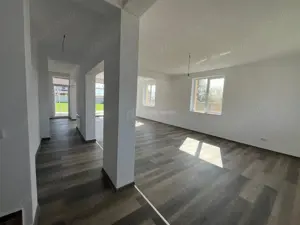 Olosag, Vila P+1E, 194 Mp., Compartimentare  Moderna - imagine 4