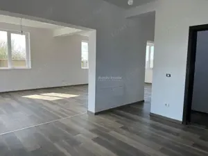 Olosag, Vila P+1E, 194 Mp., Compartimentare  Moderna - imagine 12