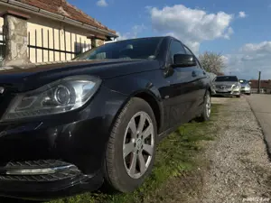 Vand Mercedes C200  - imagine 2