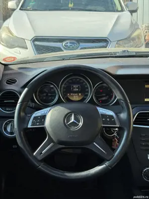 Vand Mercedes C200  - imagine 3