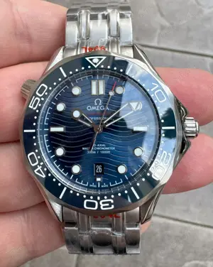 Omega Seamaster 300 m 2018 GDF Miyota 8215