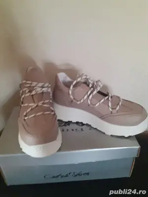 De vânzare adidas nou