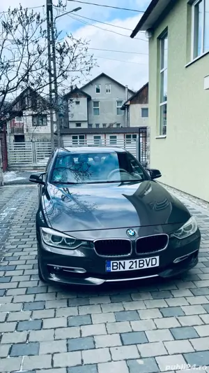 Vând BMW F30 320D cu distribuția , volanta și ambreiaj schimbat pe original cu deviz service autoriz