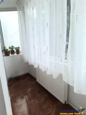 Decomandat, etaj2, Electroprecizia, Sacele, Brasov - imagine 9