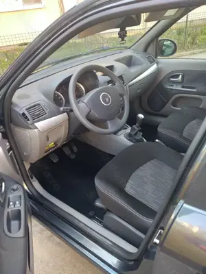 Renault Symbol.26 Mii Km.Vopsea Originală.Excepțional. - imagine 8