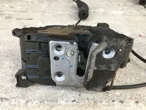 Broasca usa Renault Scenic 3