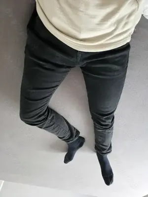 Caut domnisoara doamna