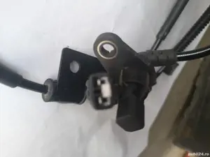 senzor NOU,abs,stanga fata,kia sportage 4x4,an 2005