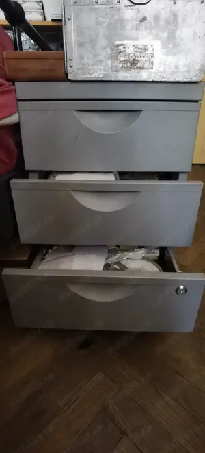 corp comoda birou cu sertare metalica pe roti Ikea