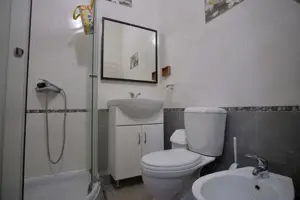 Garsoniera de vanzare in zona Costin Georgian  - imagine 4