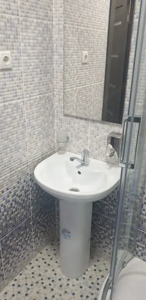 Apartament de vanzare cu 2 camere in zona Grivitei - imagine 2