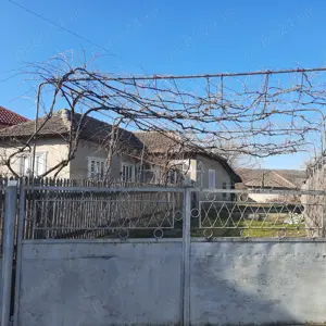 De vanzare casa in sat Raristea