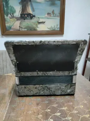 Vând acordeon Hohner Verdi II  - imagine 3