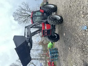 Vand sau schimb Case IH 1056 XL cu încărcător frontal