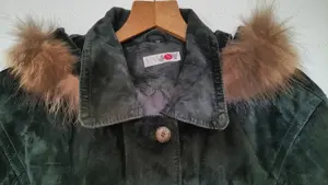 Vand haina din piele intoarsa cu gluga, pentru dame, masura 48. - imagine 4