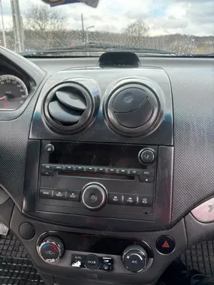 Vând Chevrolet Aveo - imagine 8