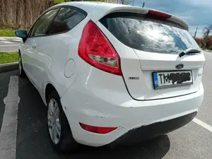 Vand ford fiesta 1.4 tdci 2010 autoutilitara - imagine 3