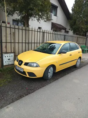 vanzare autoturism Seat Ibiza, putin rulat si bine intretinut