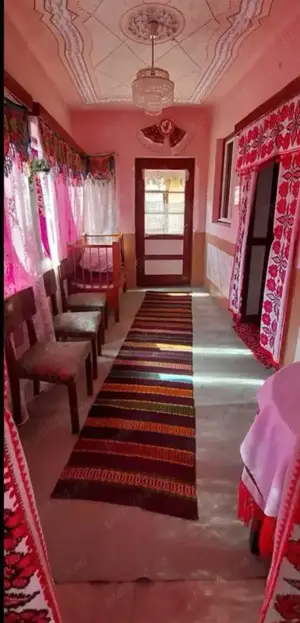 Vand casa de locuit sat Luieriu - imagine 6