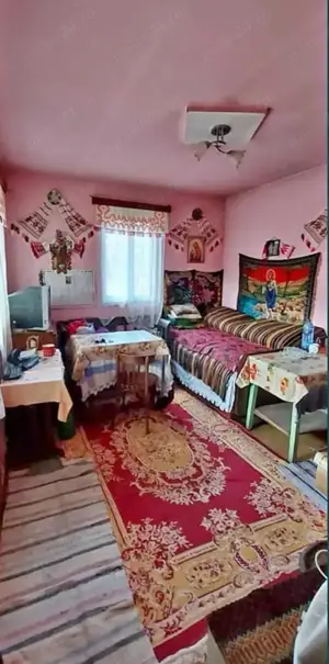 Vand casa de locuit sat Luieriu - imagine 8