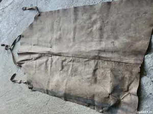 Vand sort lucru din piele groasă 