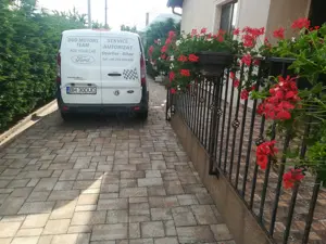 Ford Connect în stare foarte bună - imagine 2