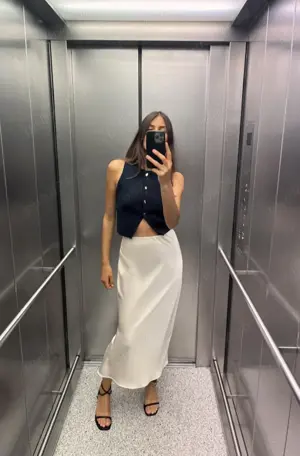 Fusta midi satinata Zara noua