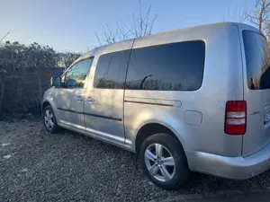 Volkswagen caddy maxi 2012