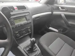 Vand Skoda Octavia 2 istoric complet de service - imagine 7