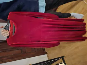 Rochie Poema nouă fără etichetă din catifea bordo  - imagine 4