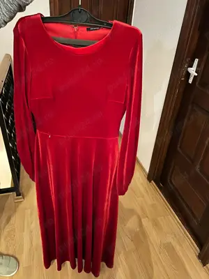 Rochie Poema nouă fără etichetă din catifea bordo  - imagine 2