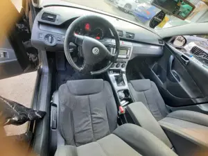 Volkswagen Passat B6 - imagine 5