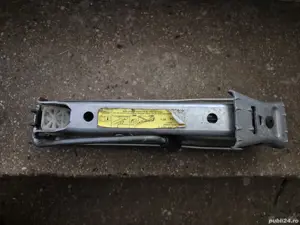 Cric original VW.Seat.Skoda - imagine 2