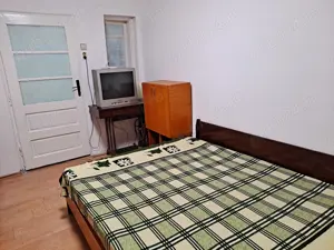 Inchiriez camera la curte Aparatorii Patriei   Berceni - imagine 3