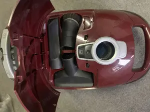 Aspirator Miele C3 Cat&Dog cu perie electrica - imagine 2