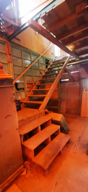 Casa in Calnic cu service auto spatiu comercial servicii depozitare sau de productie spatiu birouri  - imagine 8