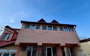 Casa de vanzare 5 camere S+P+E, Movilita, zona linistita in apropiere de lac, 40km de Bucuresti